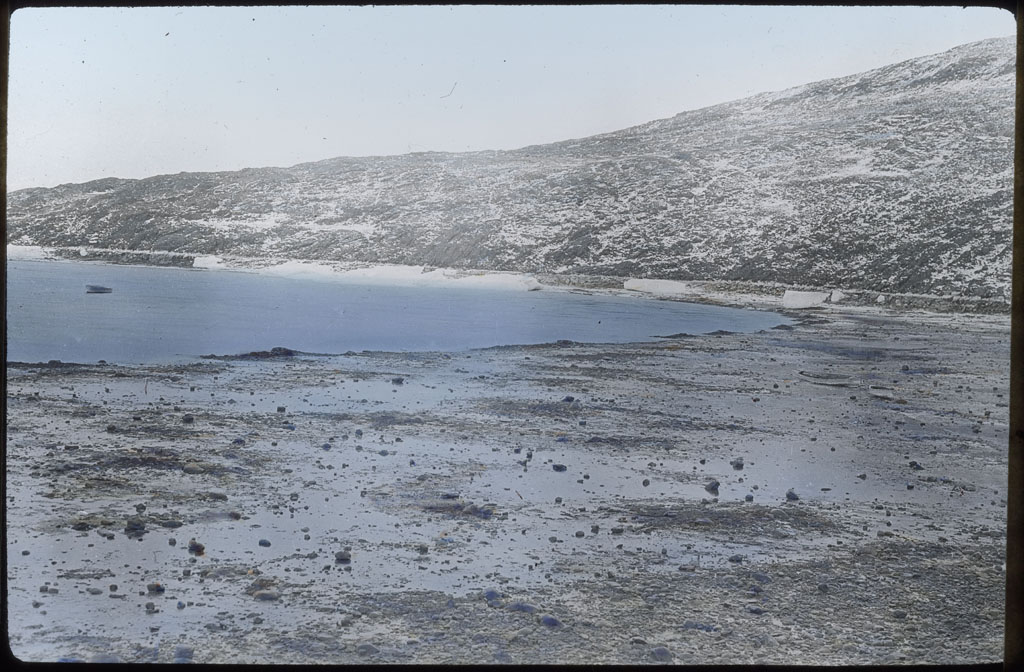 Donald Baxter MacMillan; Low Water at Etah. In Front of Borup Lodge; 1913-1917; image; silver gelatin on glass; 10.16 cm x 8.26 cm x 0.64 cm (4 in. x 3 1/4 in. x 1/4 in.); TGM; North America