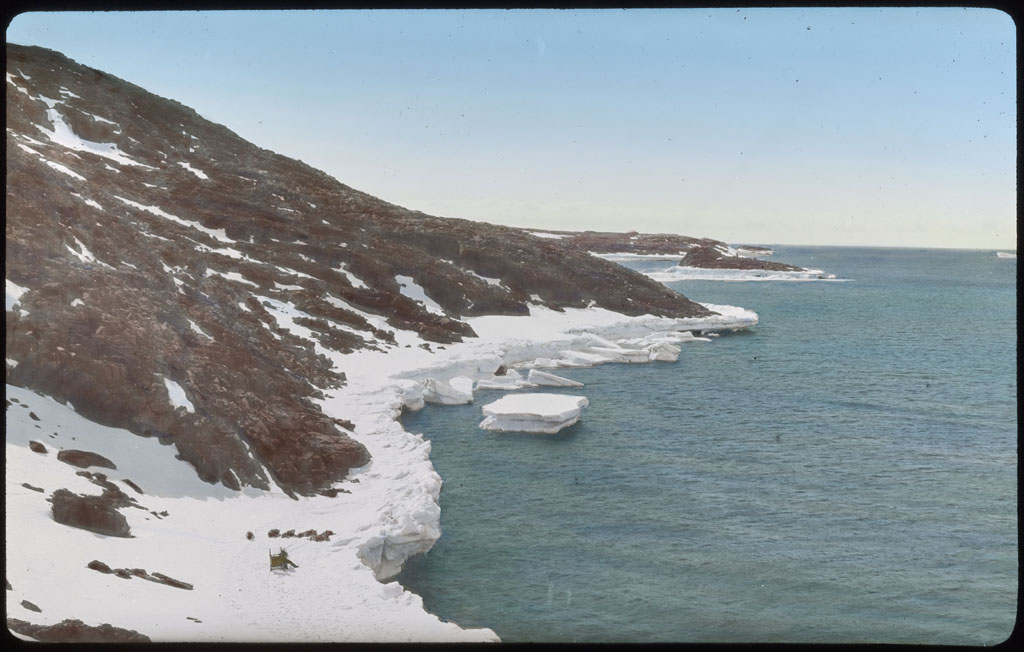 Donald Baxter MacMillan; Icefoot, one sledge below Etah; 1913-1917; image; silver gelatin on glass; 10.16 cm x 8.26 cm x 0.64 cm (4 in. x 3 1/4 in. x 1/4 in.); TGM; North America